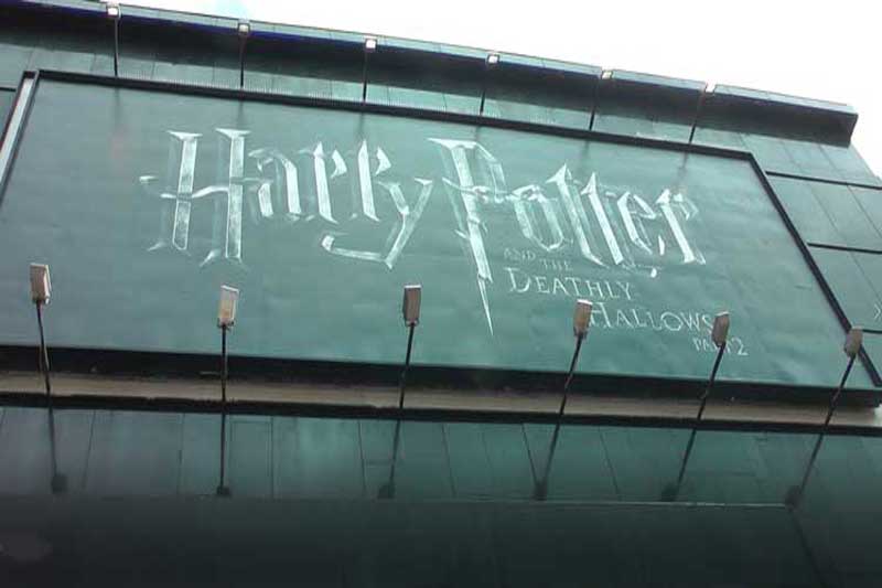 The sign for Harry Potter And The Deathly Hallows, Part Two.