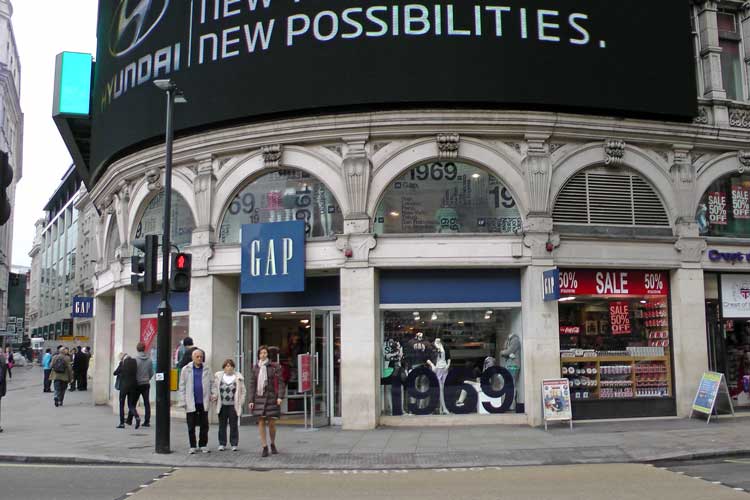 The exterior of the Gap store on Shaftesbury Avenue.
